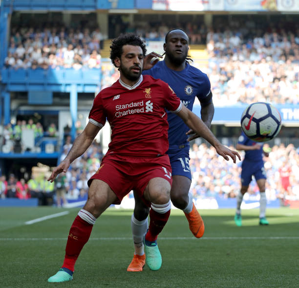 一个在赛场 一个在赛场